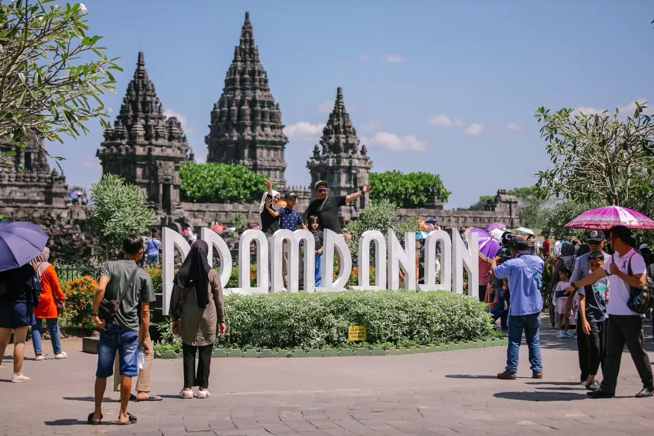 InJourney catat kenaikan penumpang 6,4% saat Lebaran 2026, arus mudik lancar, kunjungan wisata dan okupansi hotel juga meningkat signifikan. (Dok. InJourney)