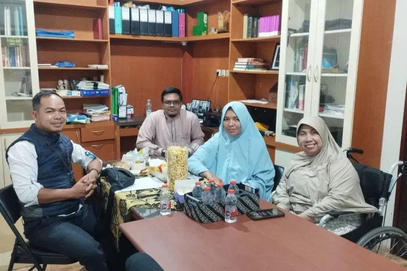 PNM berharap kisah Ani Juwariyah bisa membuktikan bahwa keterbatasan bukanlah akhir, melainkan awal dari kekuatan untuk bangkit. (DOK. PNM)