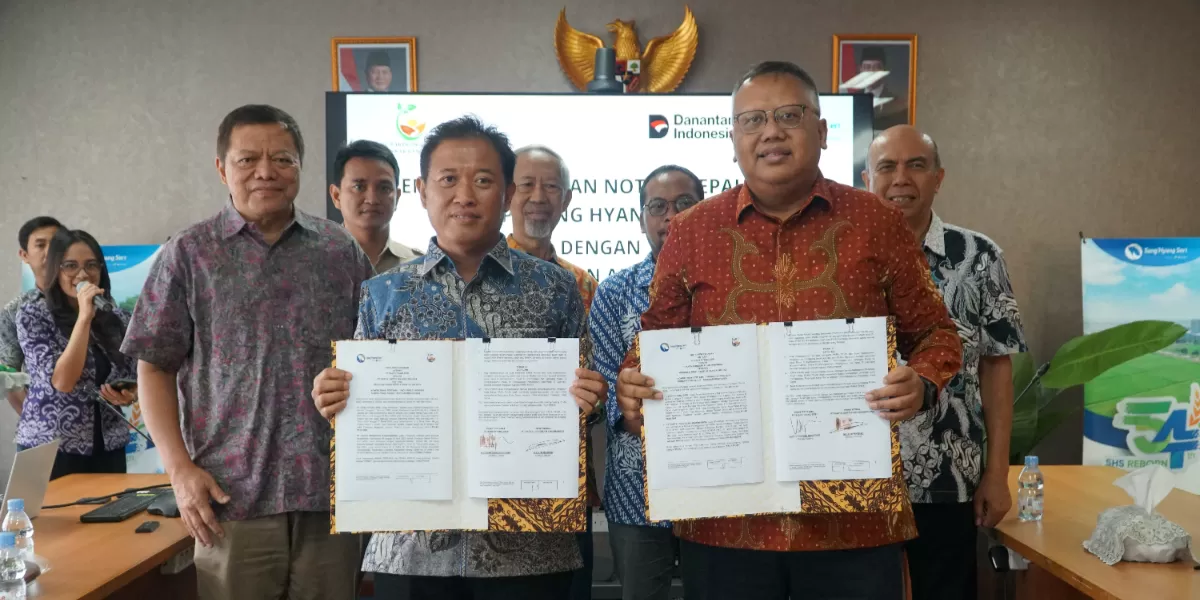 PT Sang Hyang Seri dan PT Karya Unggulan Anakbangsa teken MoU pengembangan benih kedelai dan galur padi guna mendukung swasembada pangan nasional. (Dok. PT Sang Hyang Seri)