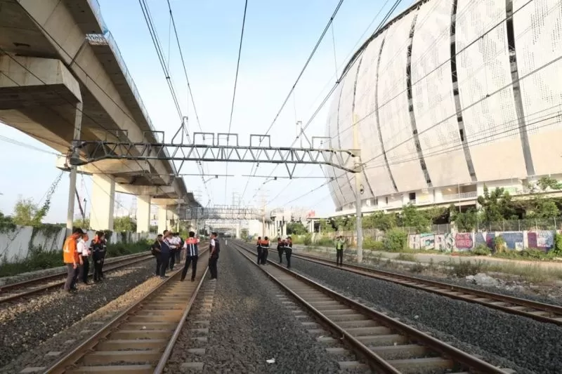 KAI percepat Stasiun JIS, target operasional Juni 2026. Proyek ini perkuat akses Jakarta Utara dan integrasi transportasi publik. (DOK. KAI)