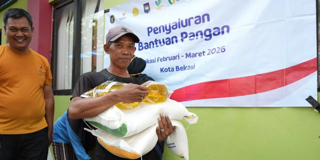 Antusiasme warga tinggi, BULOG pastikan bantuan pangan tersalurkan dengan baik di Bekasi.