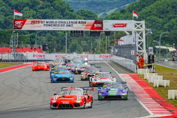 Tiket ajang balap GT World Challenge Asia 2026 yang akan digelar pada 1&ndash;3 Mei 2026 di Pertamina Mandalika International Circuit, masih tersedia dan dapat dibeli secara online. (DOK. ITDC)