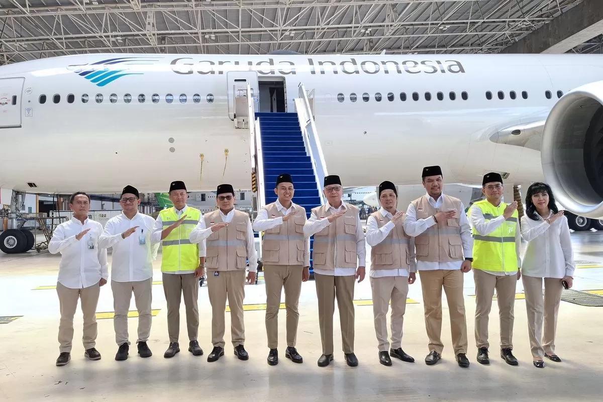Garuda Indonesia siapkan 15 pesawat dan layanan ramah lansia untuk operasional haji 2026, dengan fokus pada keselamatan dan kenyamanan jemaah. (Dok. Garuda Indonesia)