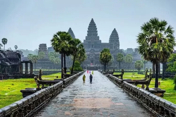Lokasi Angkor Wat sekitar 5,5 km di utara pusat kota Siem Reap, Kamboja.  (Google/Long Tes)