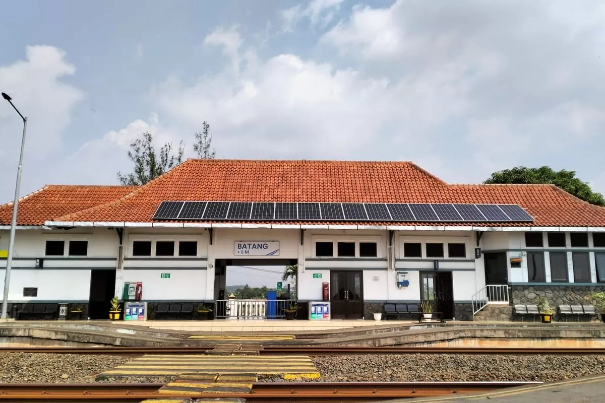 KAI tambah pemberhentian kereta di Stasiun Batang mulai 27 April 2026. Simak daftar KA, rute, dan kemudahan akses terbaru di sini. (Dok. KAI)