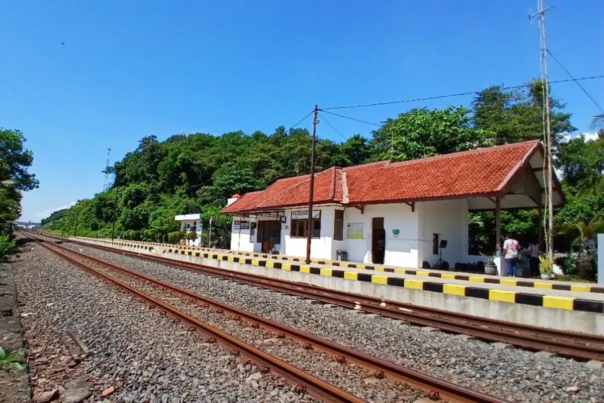 Ilustrasi. Stasiun Plabuan, Kabupaten Batang, Jateng. (DOK. KAI)