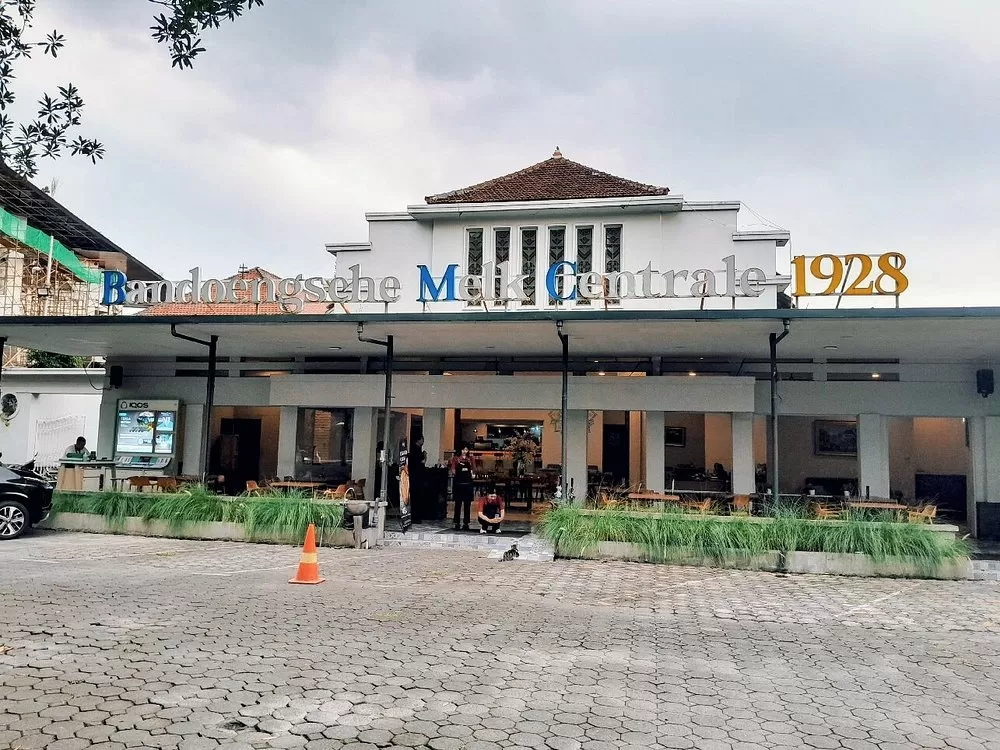 Bandoengsche Melk Centrale 1928 (Tripadvisor/Myra Anastasia)