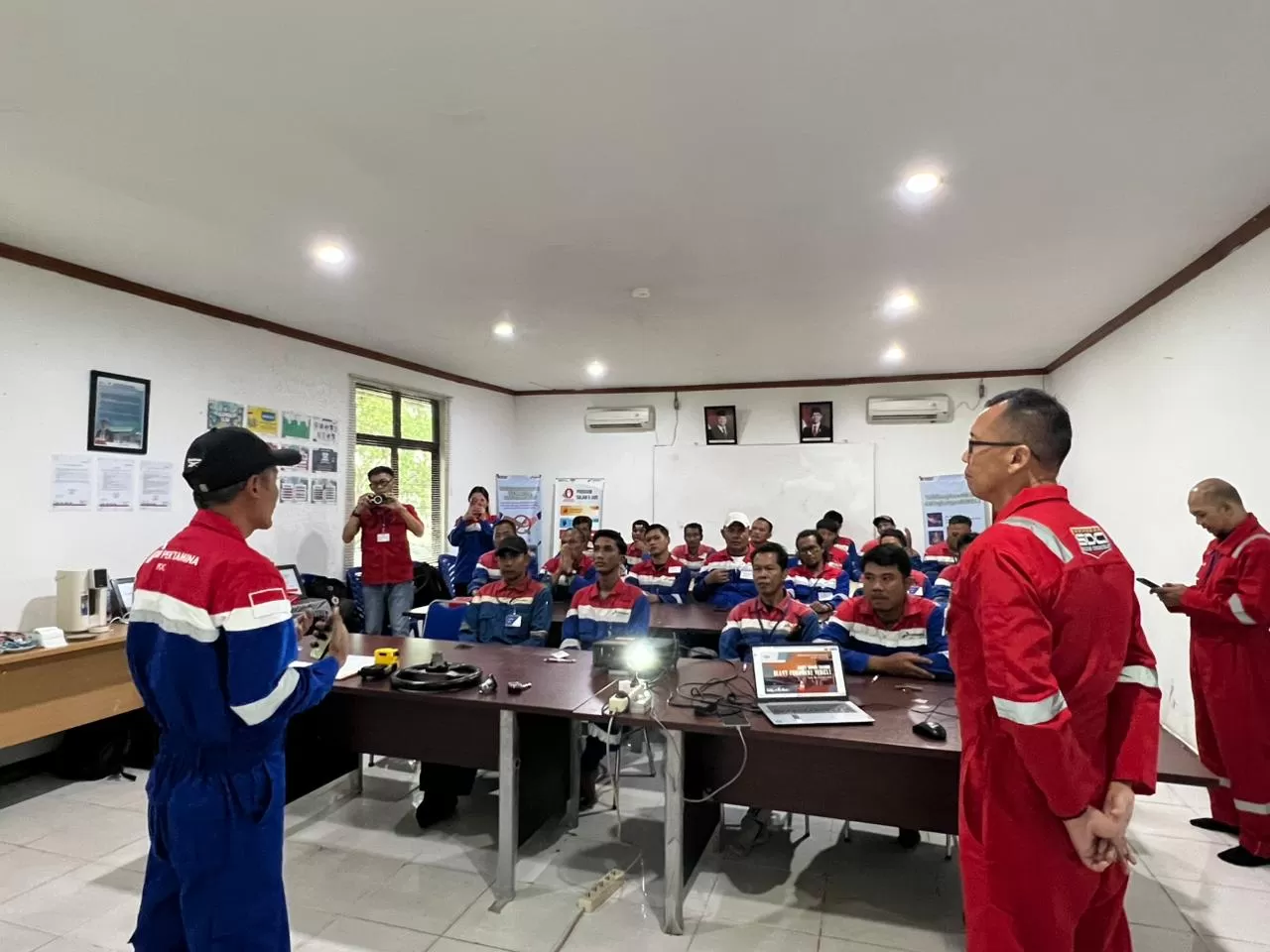 PDC menyelenggarakan Training Driving Safety (Defensive Driving) pada 20&ndash;23 April 2026 di Yard Duri PDC diikuti 54 pengemudi operasional HTE. (DOK. PDC)