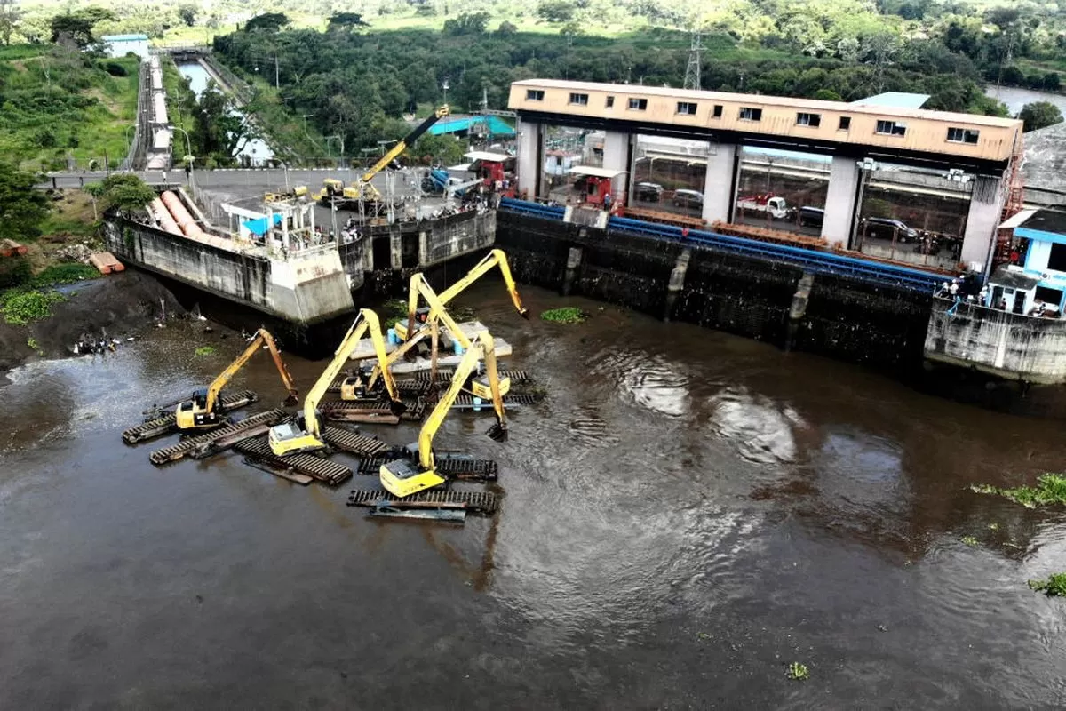 Flushing Bendungan Wlingi dan Lodoyo di Blitar dimulai 18 Mei 2026 untuk kuras sedimen Sungai Brantas. Warga diminta waspada hingga 23 Mei 2026. (Dok. PJT I)