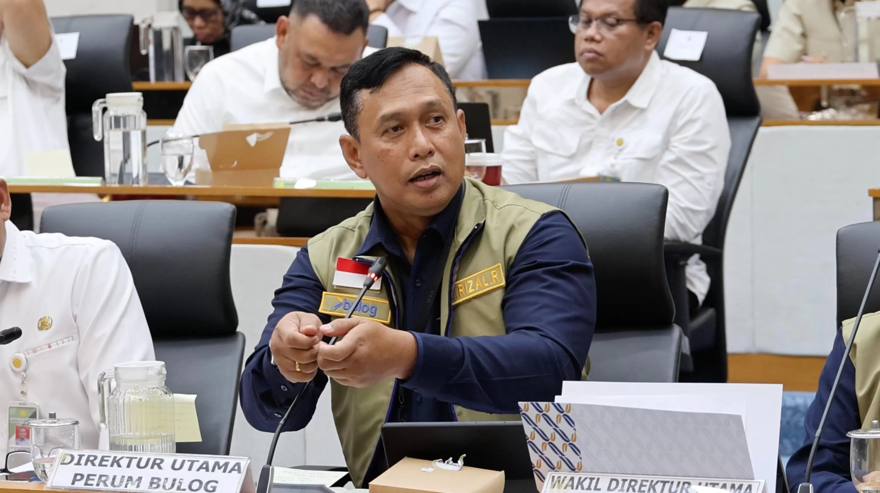 BULOG mengusulkan penyaluran beras natura bagi ASN, TNI, dan POLRI untuk optimalkan stok CBP dan menjaga stabilitas pangan nasional. (Dok. BULOG)