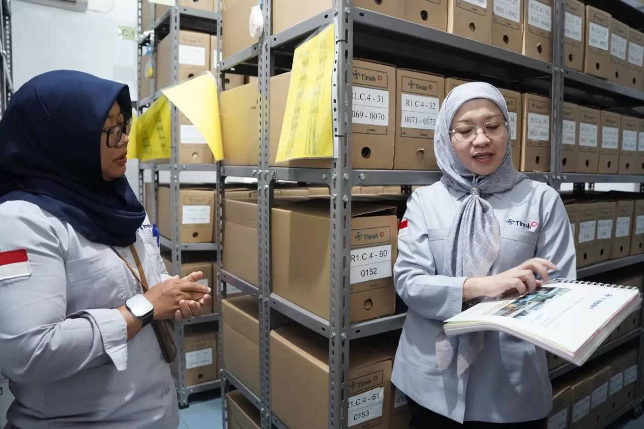 PT TIMAH terus memperkuat pengelolaan arsip digital guna mendukung tata kelola perusahaan yang transparan, efisien, dan berkelanjutan. (Dok. PT Timah)
