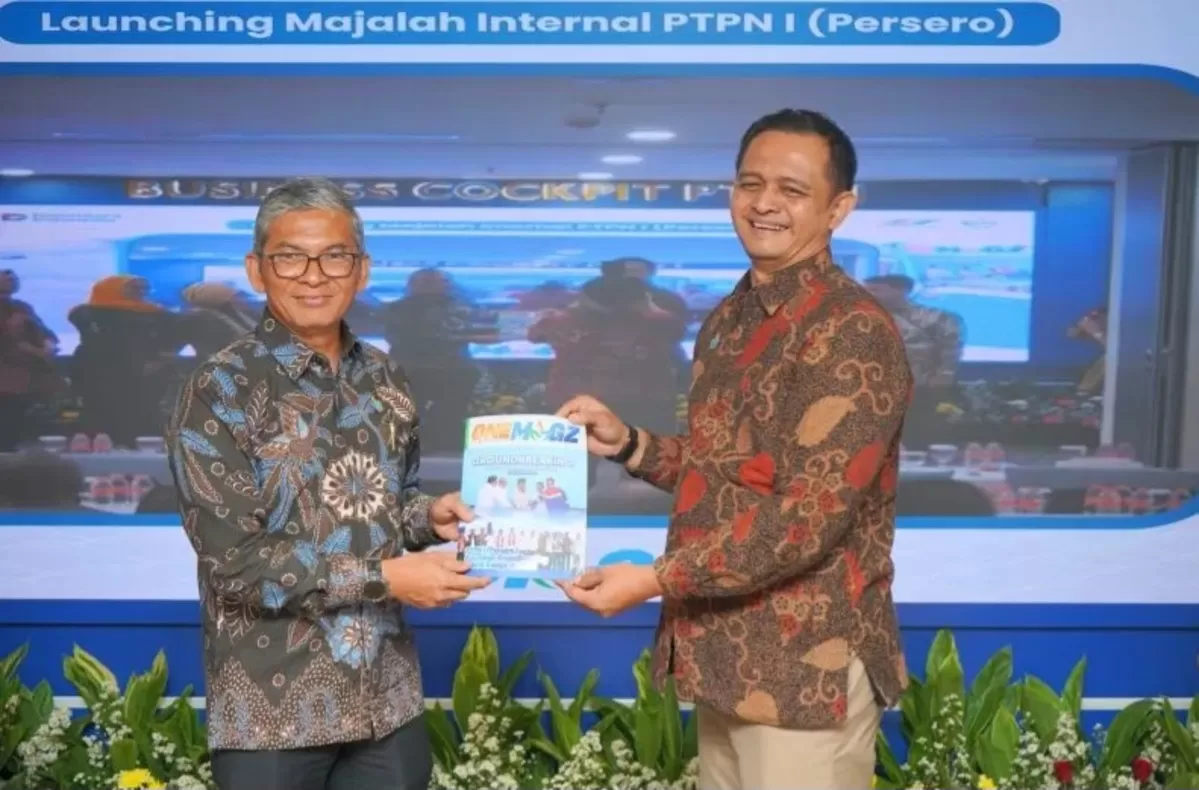 PTPN I resmi meluncurkan OneMagz sebagai media internal untuk memperkuat komunikasi, integrasi, dan keterbukaan informasi. (Dok. PTPN I)