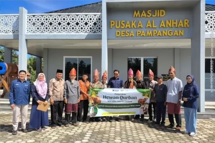 PTPN I menyembelih 304 hewan kurban pada Iduladha 1447 H yang disalurkan ke berbagai wilayah kerja sebagai bentuk kepedulian sosial. (Dok. PTPN)