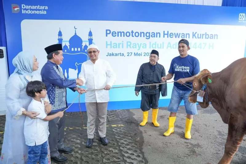 BRI) mendistribusikan lebih dari 5.000 hewan kurban berupa sapi dan kambing/domba pada momentum Idul Adha 1447 H/2026. (DOK. BRI)