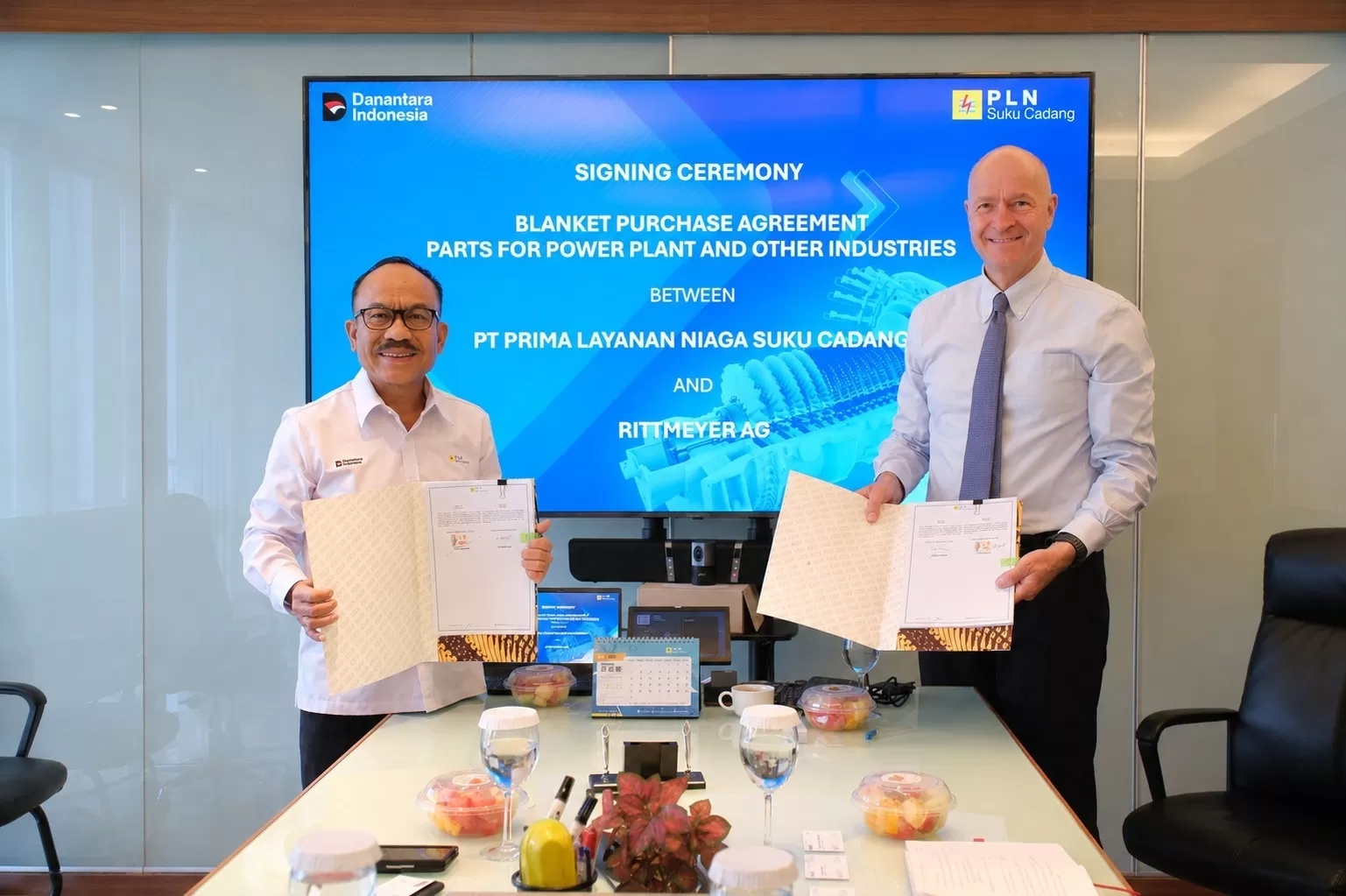 Prima Layanan Niaga Suku Cadang (PLN SC), anak usaha PLN NP, resmi menandatangani Blanket Purchase Agreement dengan Rittmeyer AG di Jakarta, Senin (18/5/26). (DOK. PLN SC)
