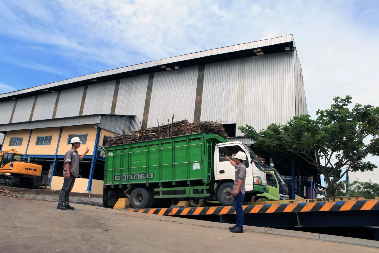 BULOG merespons aspirasi petani tebu Blora dengan mengedepankan dialog, koordinasi, dan kelancaran penyaluran hasil tebu. (Dok. BULOG)