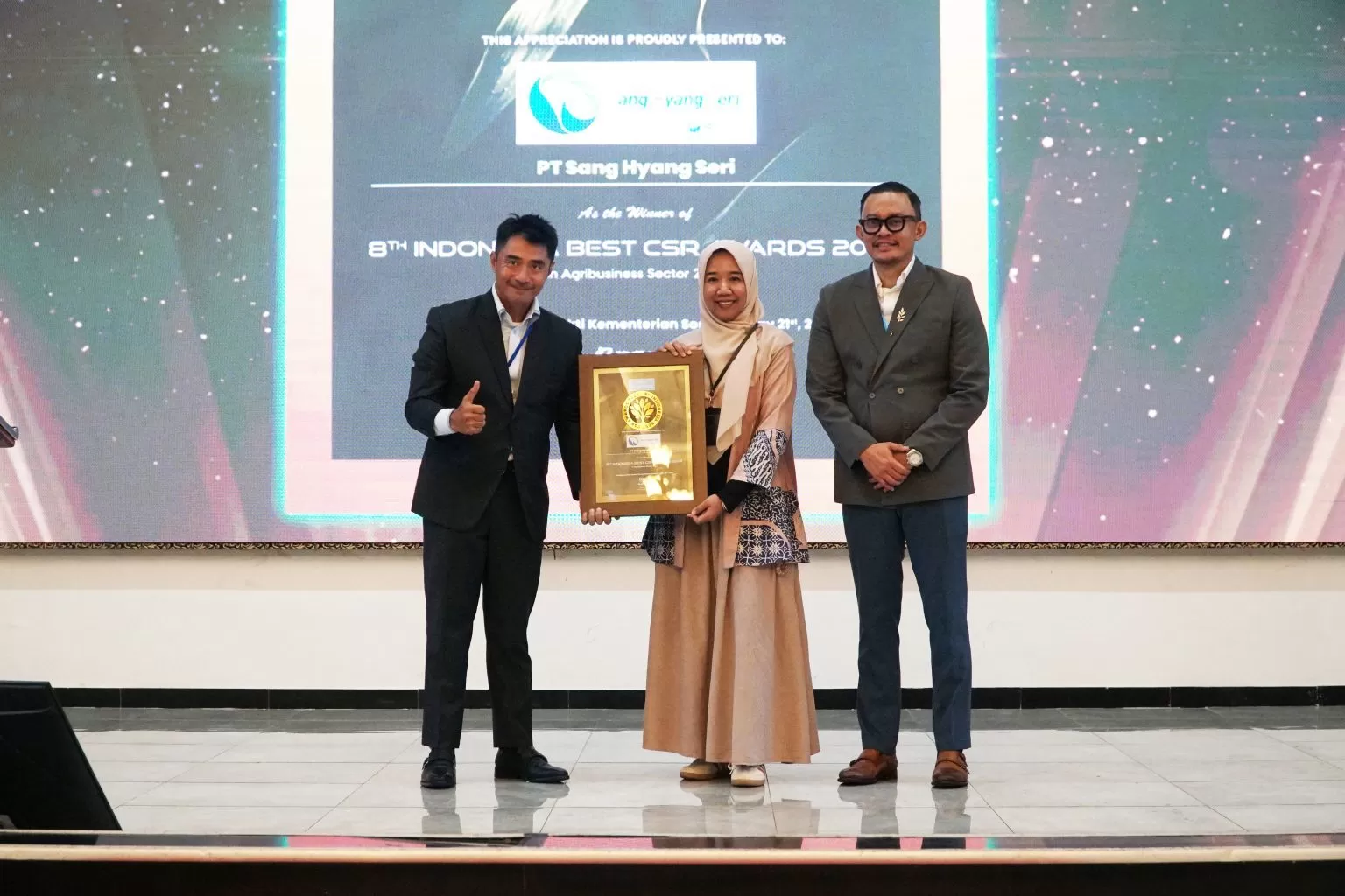 Sang Hyang Seri meraih penghargaan CSR Summit 2026 atas komitmennya menjalankan program sosial berkelanjutan bagi masyarakat. (ptsanghyangseri.co.id)