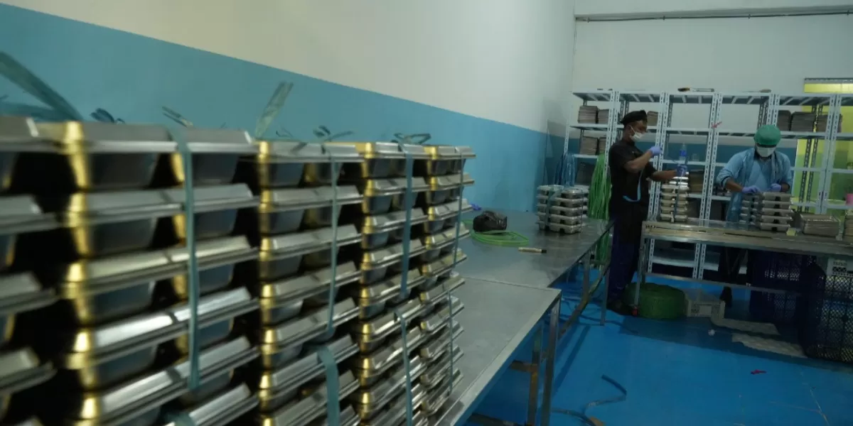 Ilustrasi pengadaan bahan pangan program Makan Bergizi Gratis di SPPG Lembursitu Sukabumi yang disorot publik usai muncul dugaan selisih laporan pengadaan beras. (Dok. BGN)