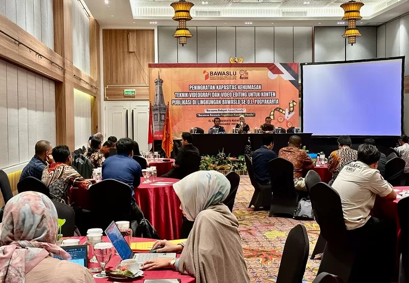   Personil Bawaslu se-DIY upgrade skill buat konten kekinian awasi pemilu (Harminanto)&nbsp;