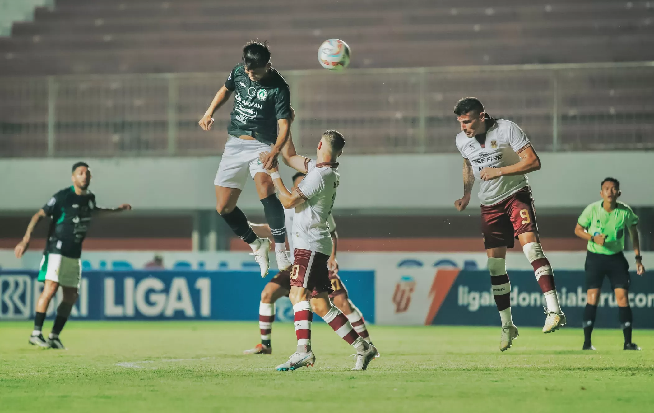 PSS tahan imbang Persis Solo.