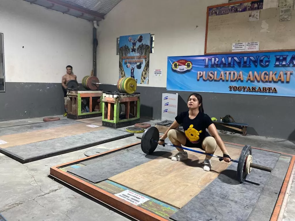 Salma Ayu Balqis saat berlatih di Gedung Tri Tunggal Kotagede, Yogyakarta. (istimewa)