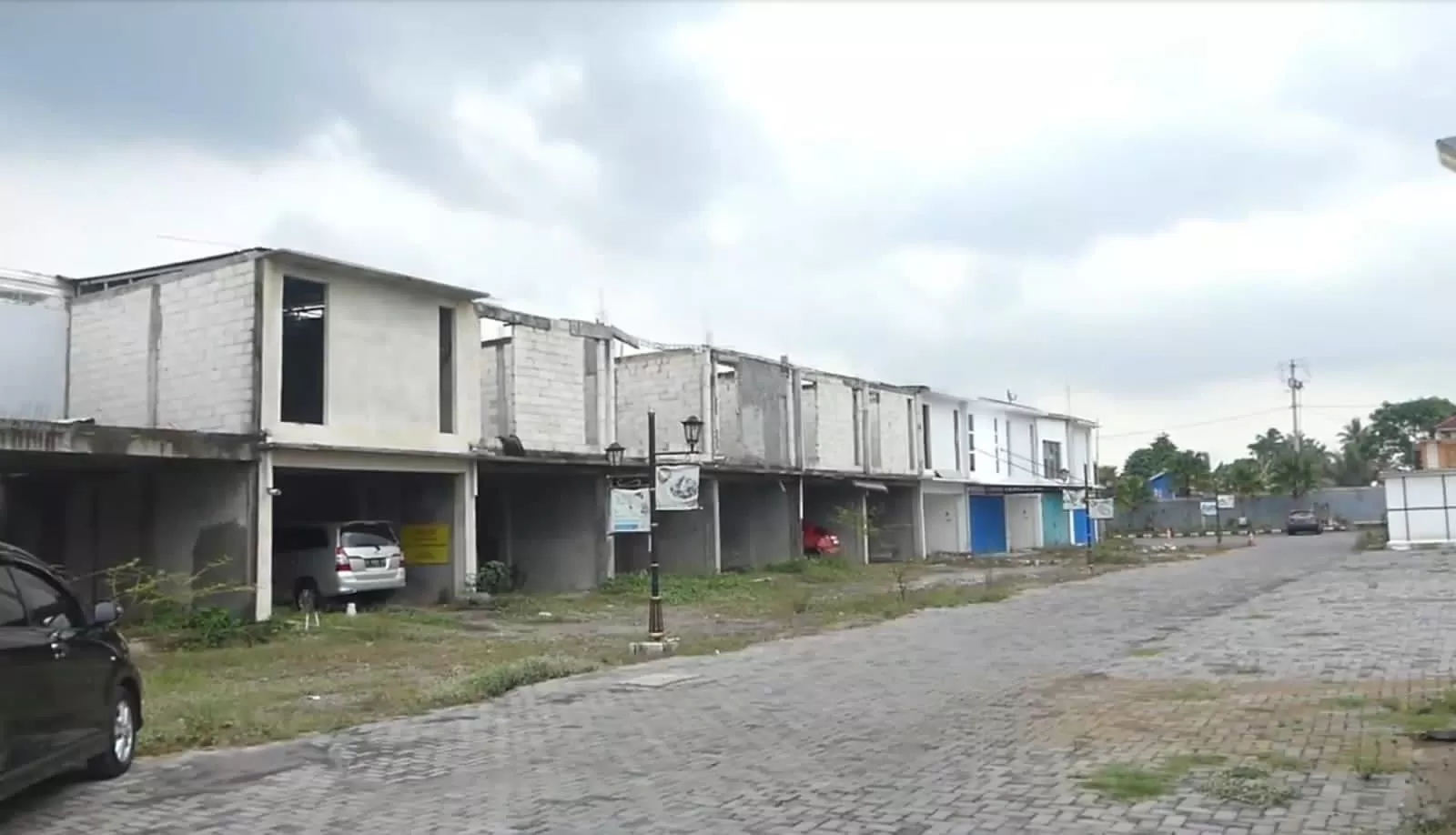 Pembangunan kawasan Jogja Eko Wisata yang kini mangkrak. (Foto: Syaifullah Nur Ichwan)