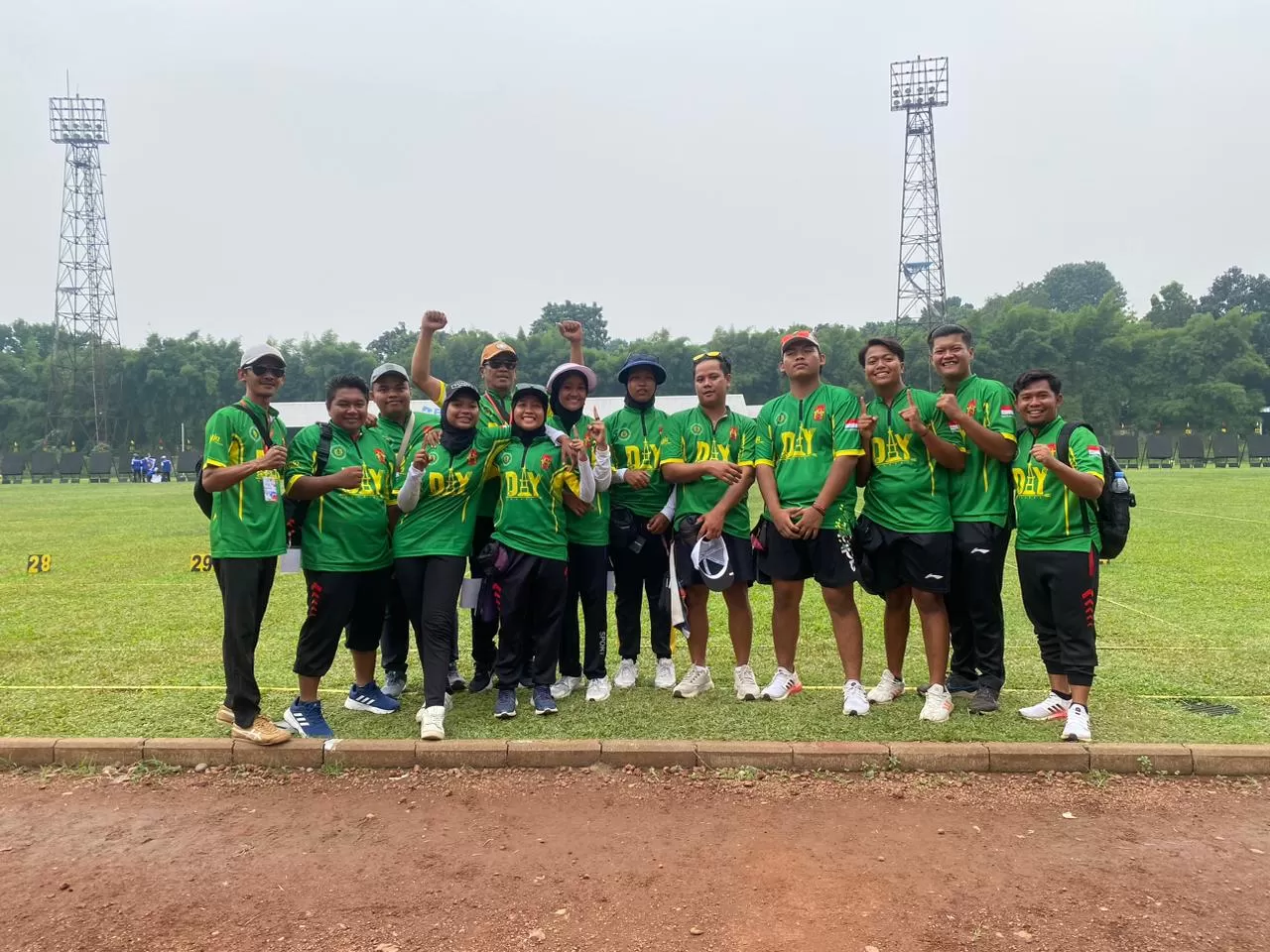 Tim beregu putra dan putri compound DIY menuntaskan target DIY untuk bisa lolos meraih tiket PON XXI Aceh-Sumut 2024 mendatang di semua nomor beregu pada semua divisi. (Foto :&nbsp;Dok Pengda Perpani DIY)