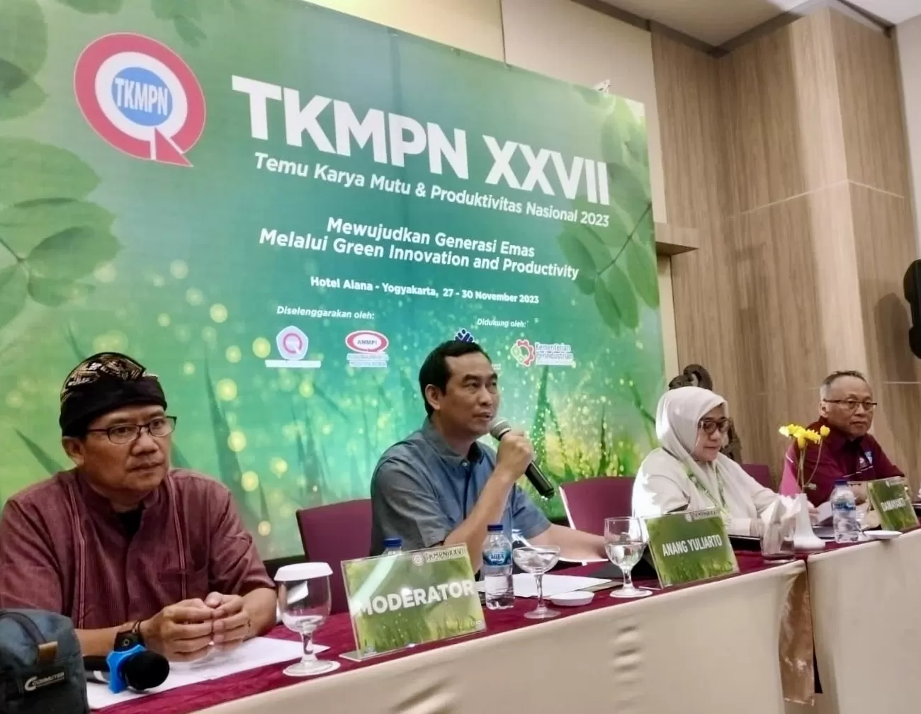 Penyelenggara saat memberikan keterangan pada media (Istimewa)