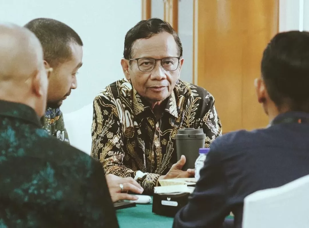 Mahfud MD berdialog saat kunjungan ke Probolinggo (Foto: Istimewa)