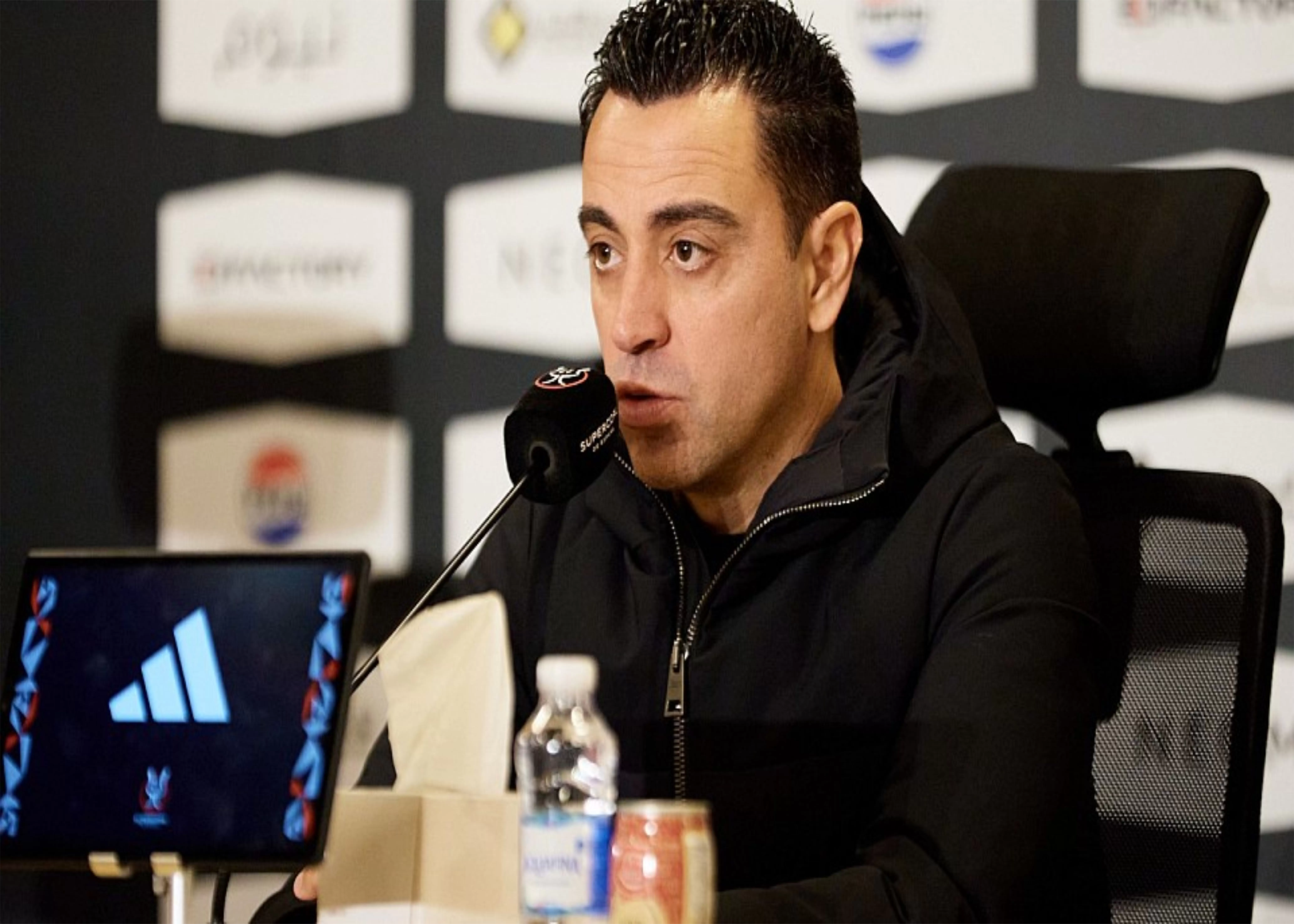 Xavi Hernandez pelatih Barcelona (Foto: RFEF)