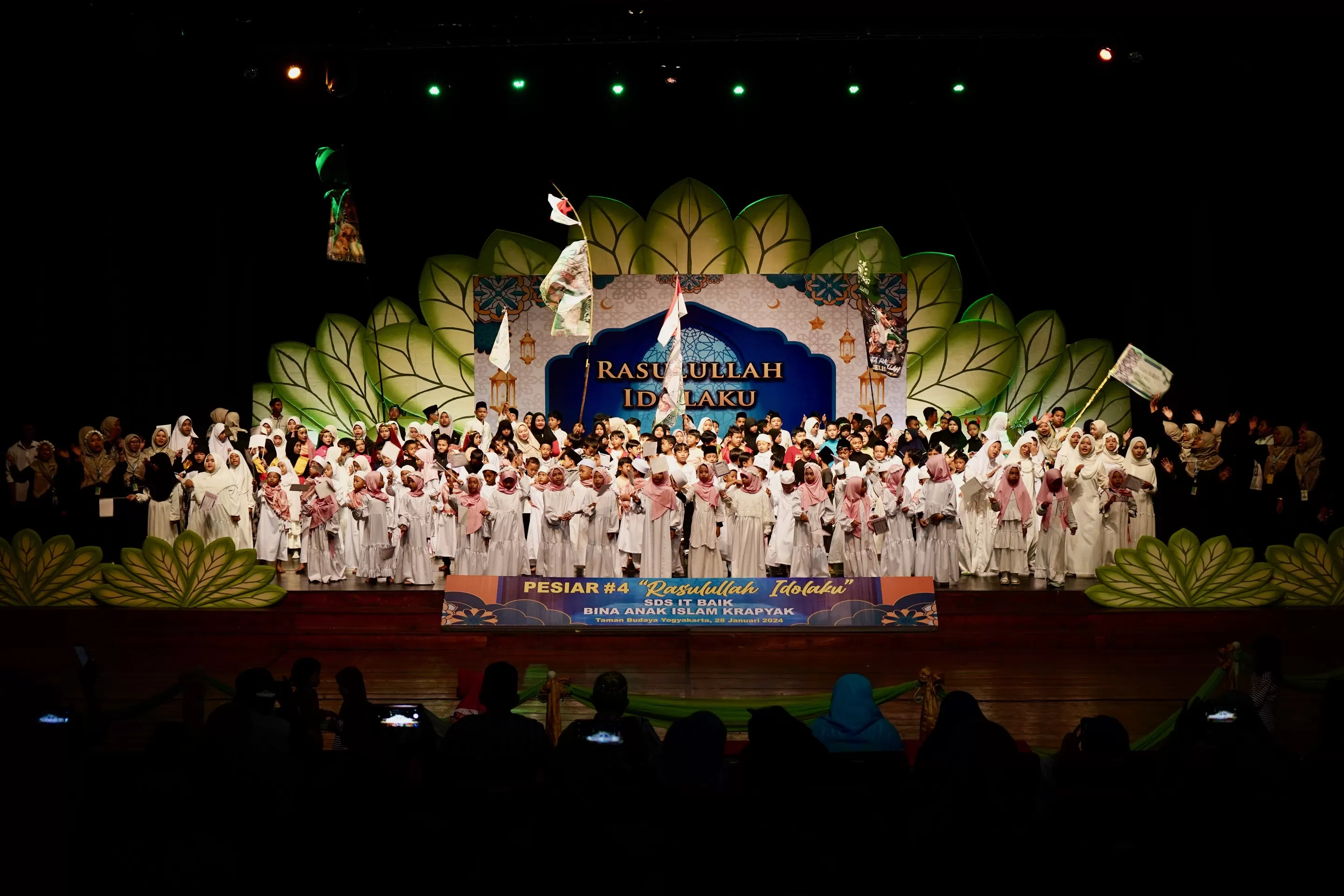 Santri SD IT Bina Anak Islam Krapyak tampil di TBY (Istimewa)