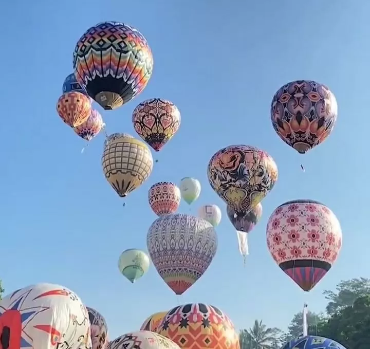 Balon-balon udara (Instagram @explore_wonosobo)