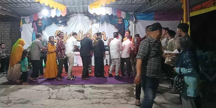 Warga Modinan RT 12 RW 22 Banyuraden, Gamping, Sleman mengadakan kegiatan Halal Bihalal pada Selasa (30/04/2024). 