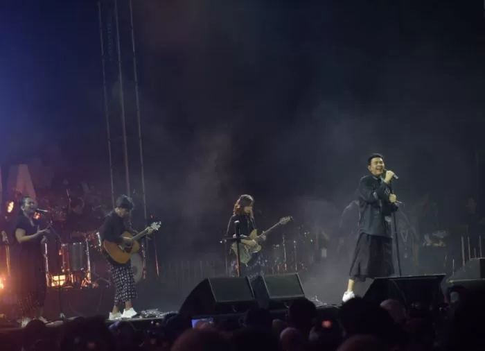 Penampilan Tulus di Prambanan Jazz Festival 2024 (Latief NR)