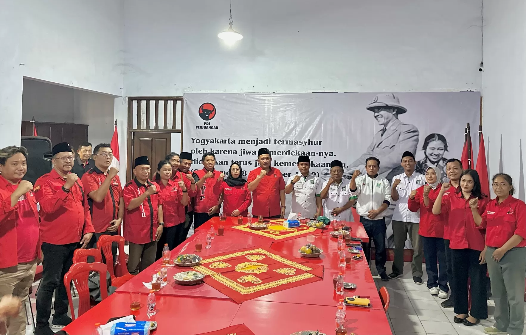 Pimpinan PDI Perjuangan dan PKB Kota Yogyakarta bertemu (Harminanto) 