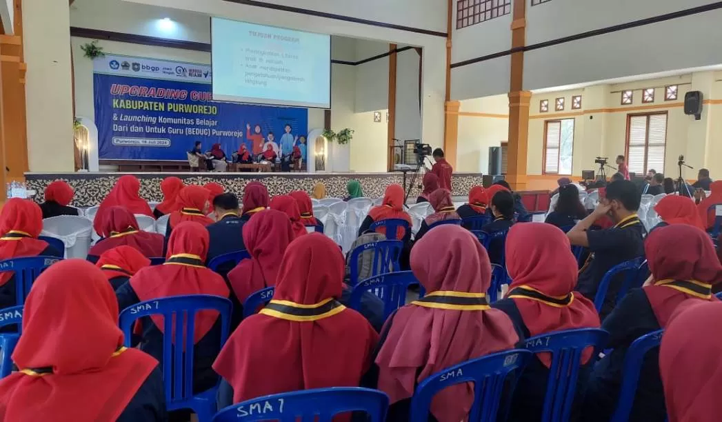 Launching Komunitas Belajar Dari dan Untuk Guru (Bedug) Purworejo&nbsp; dan Upgrading Guru Penggerak Kabupaten Purworejo di Wisma Budaya SMA Negeri 7 Purworejo.&nbsp;KR-Hendri Utomo