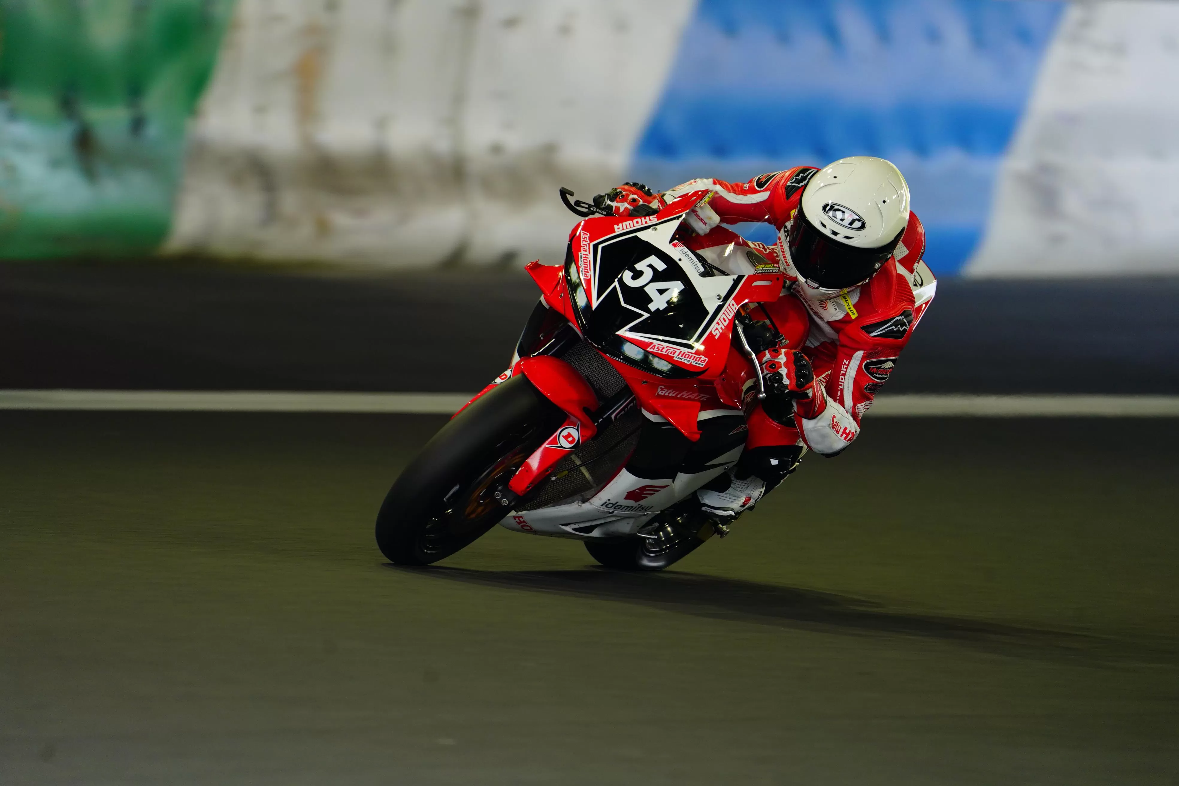 Veda Ega Pratama (AHM)