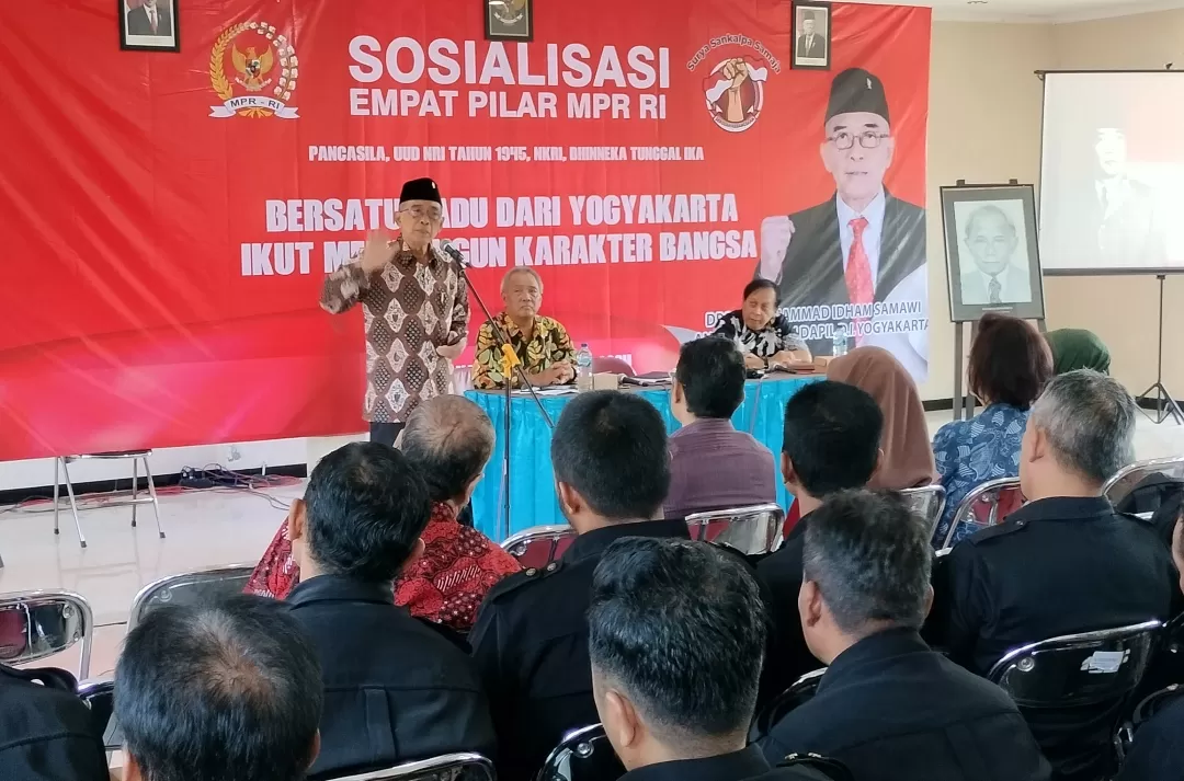 Idham Samawi menyampaikan Sosialisasi Empat Pilar MPR RI. (Foto: Franz Boedisoekarnanto)