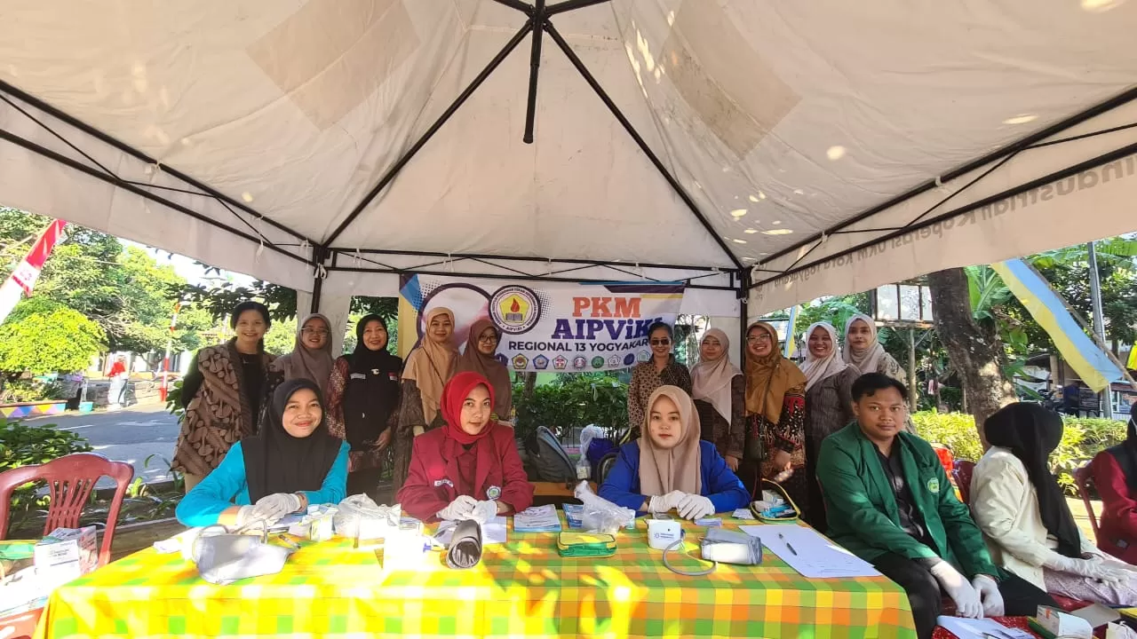  Stand pengabdian masyarakat oleh AIPViKRI Regional XIII DIY semarakkan HUT RI.   (Istimewa.)