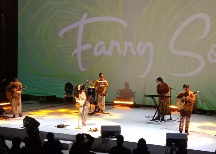 Fanny Soegi menutup pameran seni kontemporer ARTJOG 2024 di Jogja National Museum (Karni)