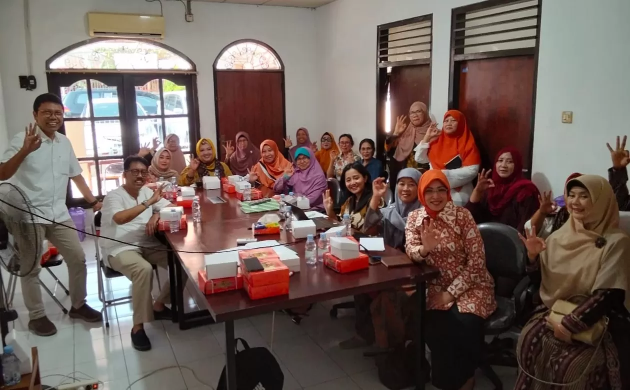 Koalisi Perempuan ASIH di sela koordinasi.  (Ist)