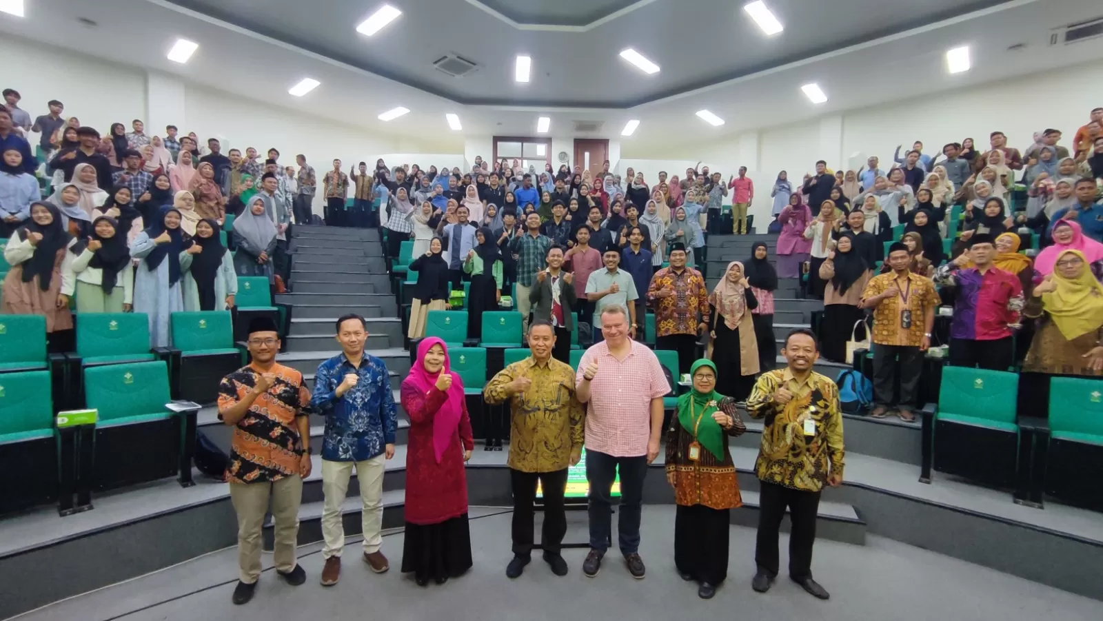 suasana seminar internasional