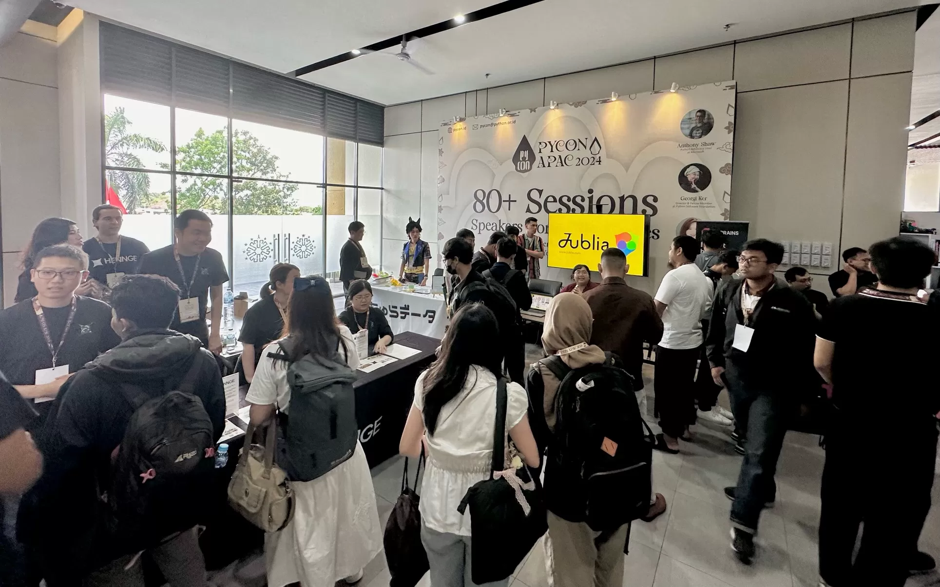 Komunitas Phyton berkumpul di UNU Jogja (Harminanto) 