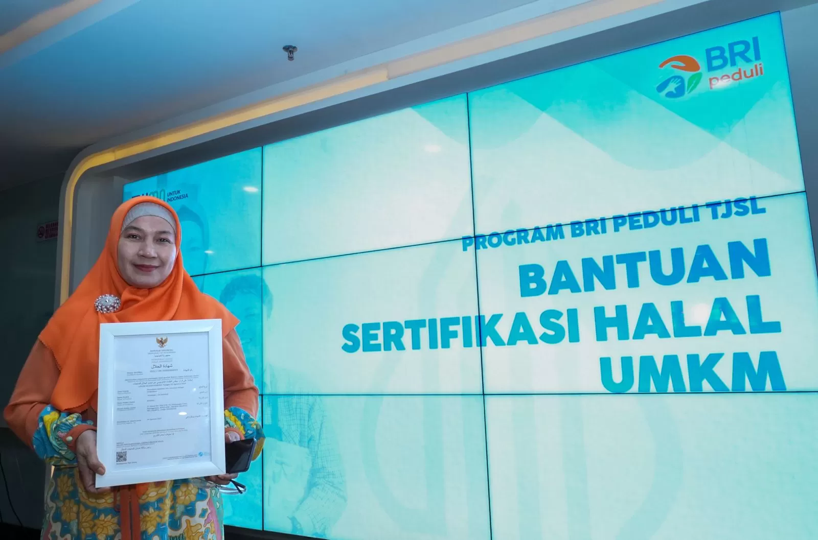 Sesuai Undang-Undang Nomor 33 Tahun 2014 tentang Jaminan Produk Halal (JPH) mewajibkan setiap pelaku usaha di Indonesia memiliki sertifikasi halal.  (Ist)