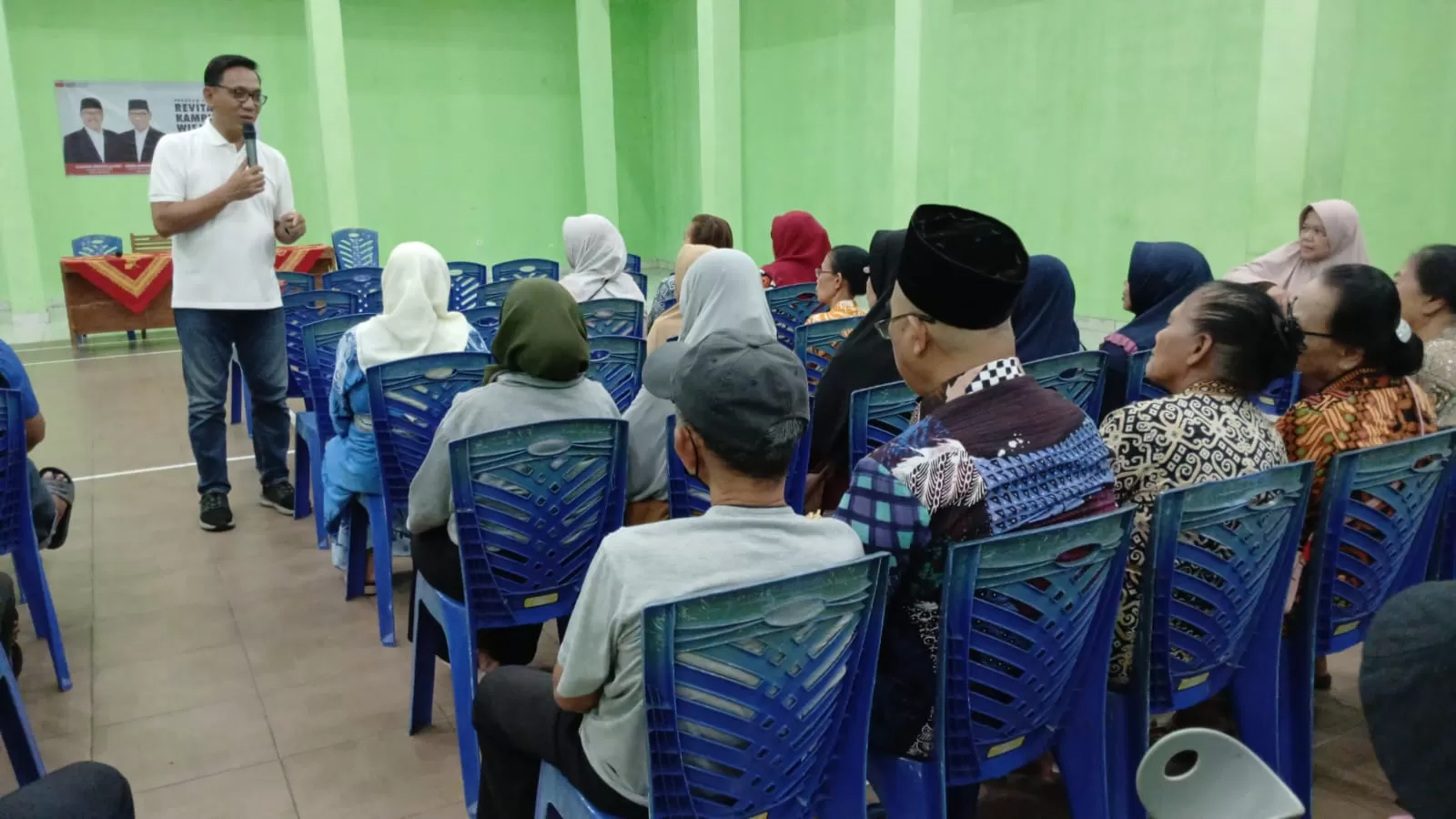 Wawan Harmawan saat memberikan penjelasan tentang programnya (Foto: Istimewa)