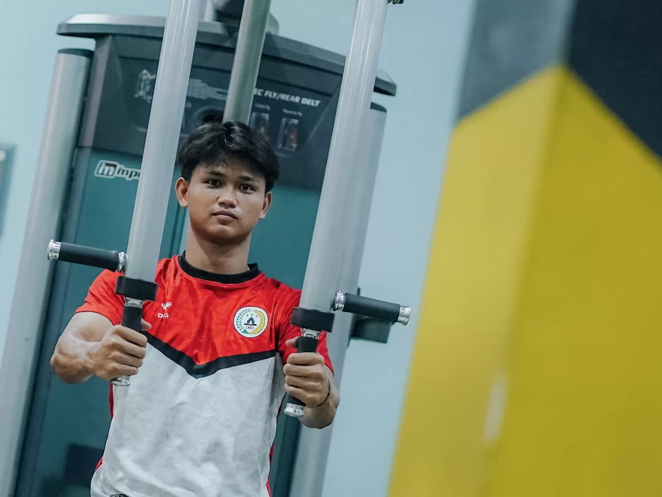 Hokky mendapat latihan fisik bersama skuad PSS sebelum bertolak ke Jakarta (dok PSS) 