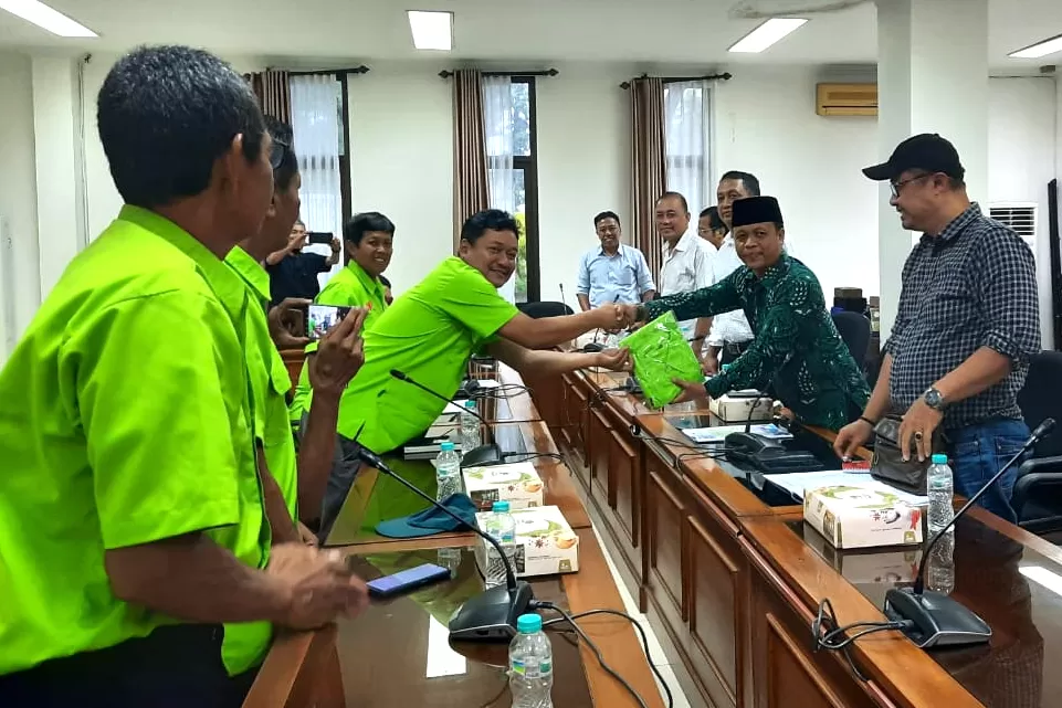 Pengurus NPCI Kota Yogyakarta saat beraudiensi dengan Komisi D DPRD Yogyakarta. (Foto : Dok. NPCI Yogya)