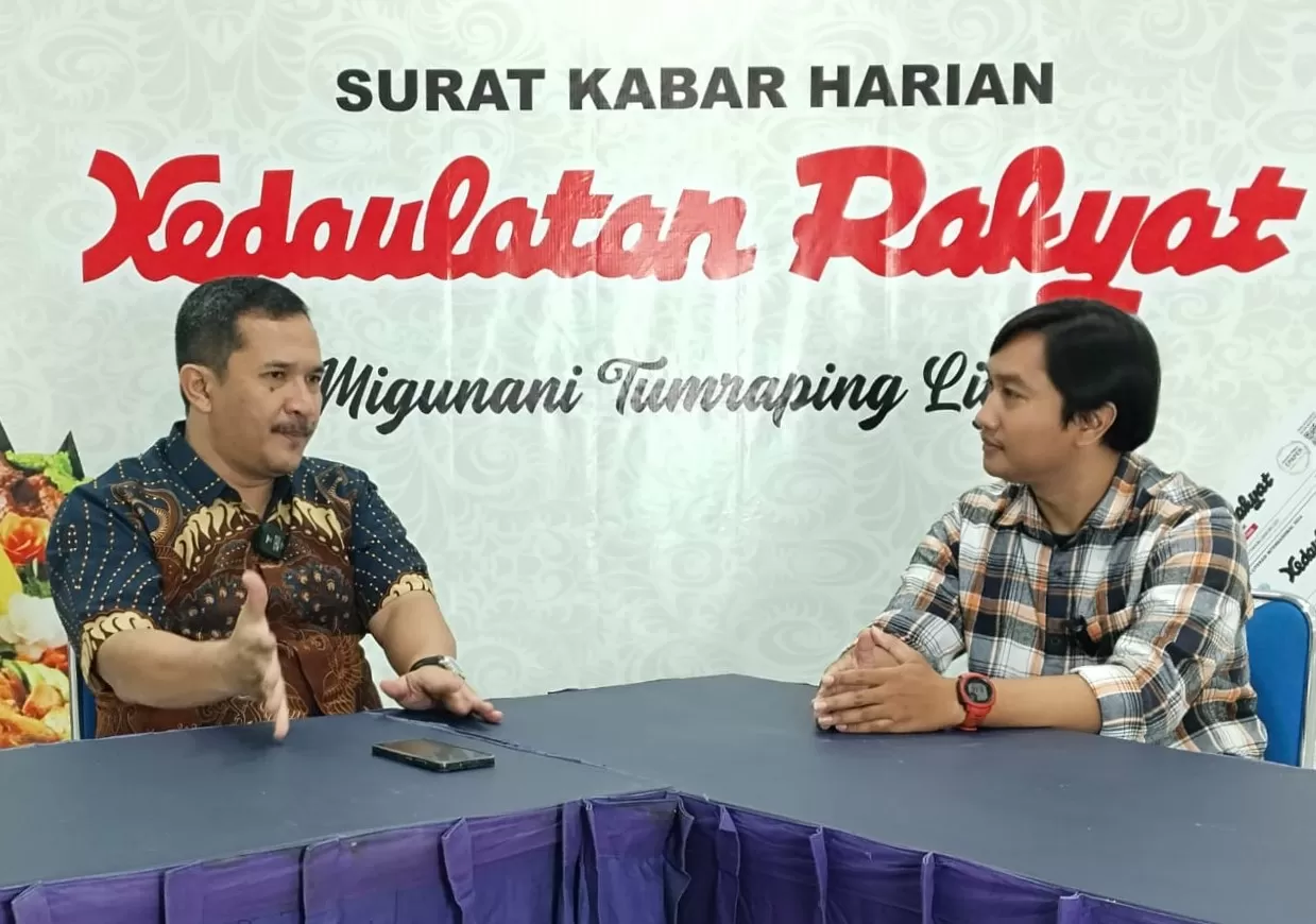 Ketua Komisi A Eko Suwanto (kiri) dan jurnalis FX Harminanto (Foto: Istiemewa)