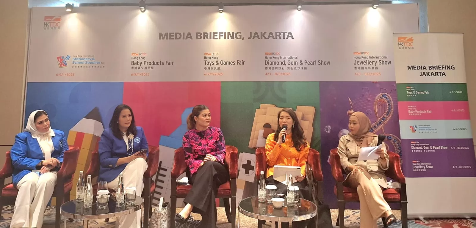   Hong Kong Trade Development Council (HKTDC) Ingin Perusahaan Indonesia Ikuti Jejak Bisnis    Hong Kong Trade Development Council (HKTDC) Ingin Perusahaan Indonesia Ikuti Jejak Bisnis     (istimewa)