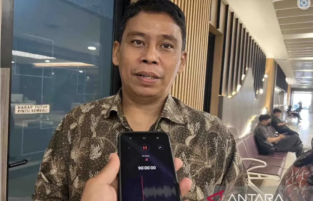  Juru Bicara Kementerian Perhubungan (Kemenhub) Elba Damhuri diwawancara awak media di Jakarta, Selasa (26/11//2024)  (ANTARA/Harianto)